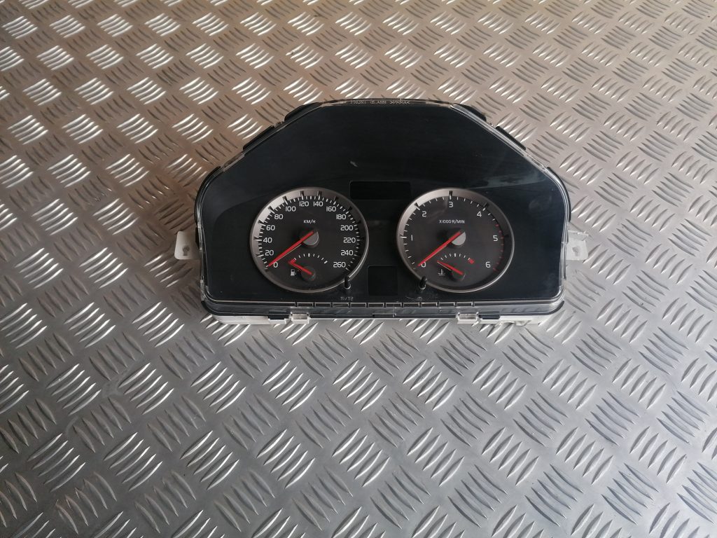 Spidometrs priekš VOLVO C30 2008 TURQUOISE