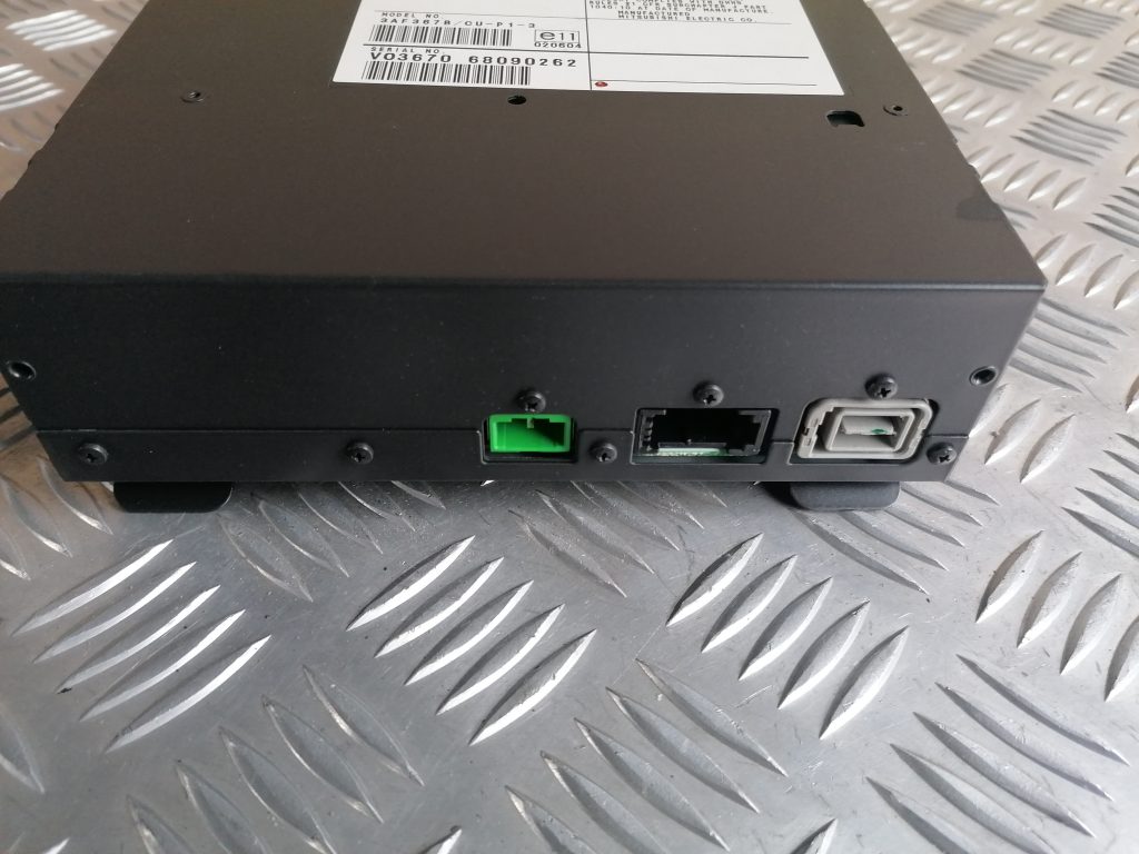 CD/DVD/Navigācijas bloks priekš VOLVO C30 2008 TURQUOISE 2 CD/DVD/Navigācijas bloks priekš VOLVO C30 2008 TURQUOISE