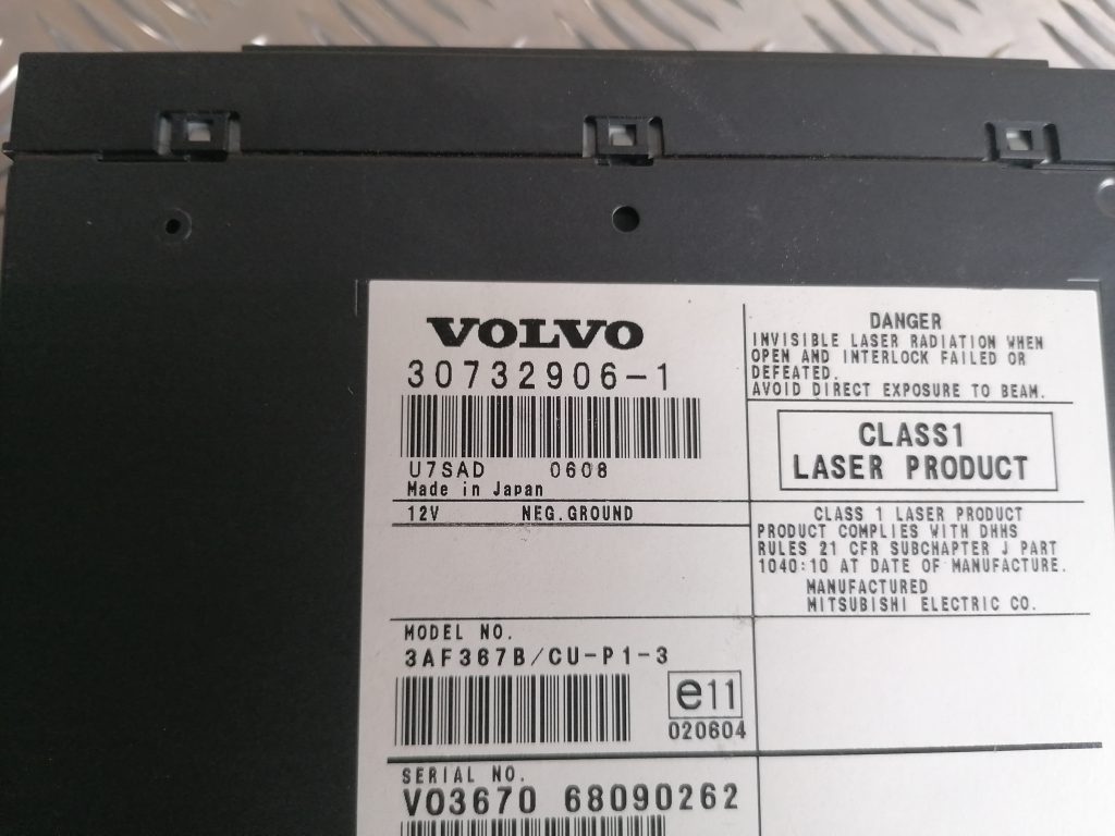 CD/DVD/Navigācijas bloks priekš VOLVO C30 2008 TURQUOISE 3 CD/DVD/Navigācijas bloks priekš VOLVO C30 2008 TURQUOISE