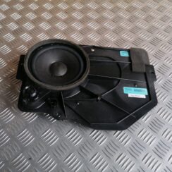 Durvju skaļrunis, apakšā priekš VOLVO C30 2008 TURQUOISE