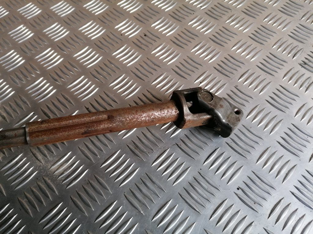 Stūres statne priekš VOLVO C30 2008 TURQUOISE 5 Stūres statne priekš VOLVO C30 2008 TURQUOISE