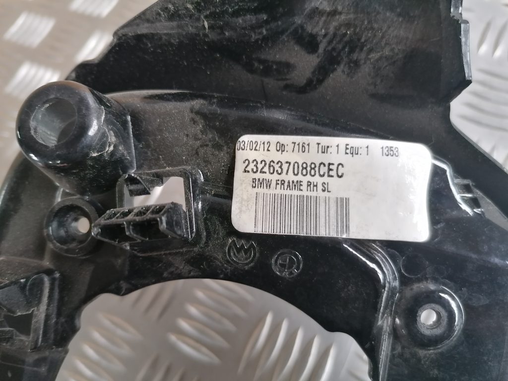 Ārēja spoguļa vāks priekš NEW AND USED CAR SPARE PARTS 3 Ārēja spoguļa vāks priekš NEW AND USED CAR SPARE PARTS