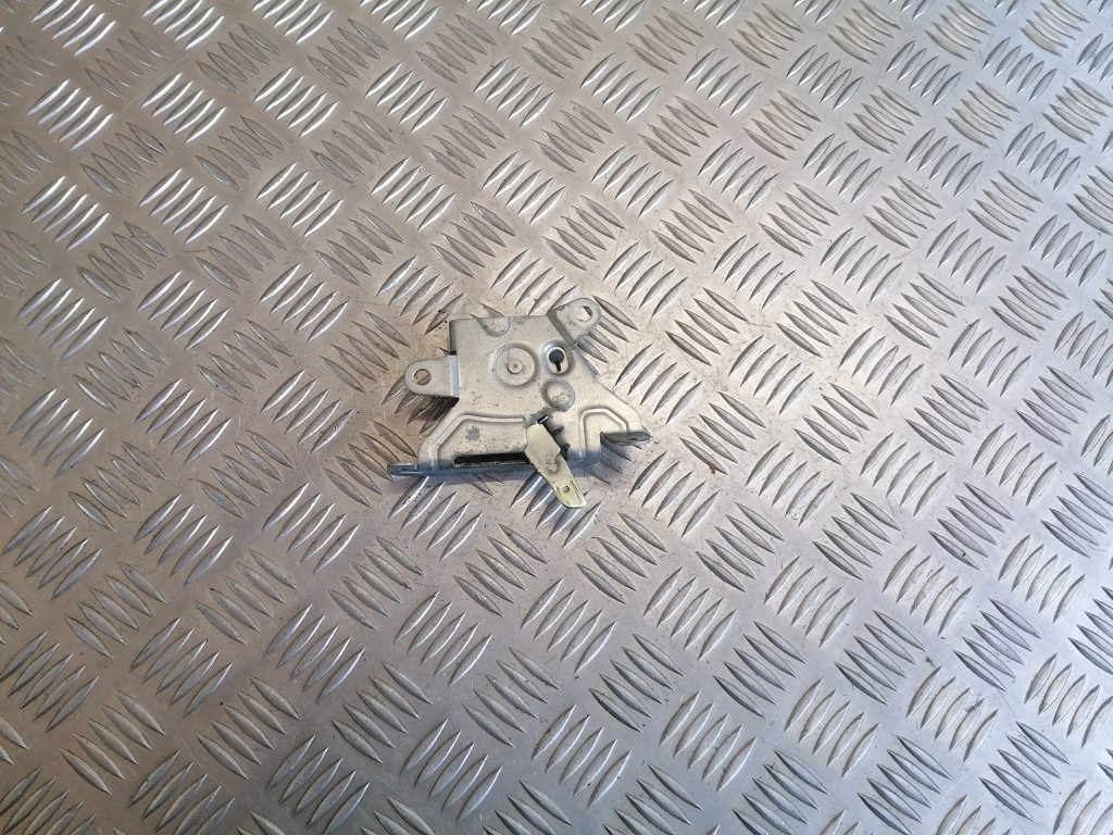 Bagāžnieka vāka slēdzene priekš CITROEN C-CROSSER 2009