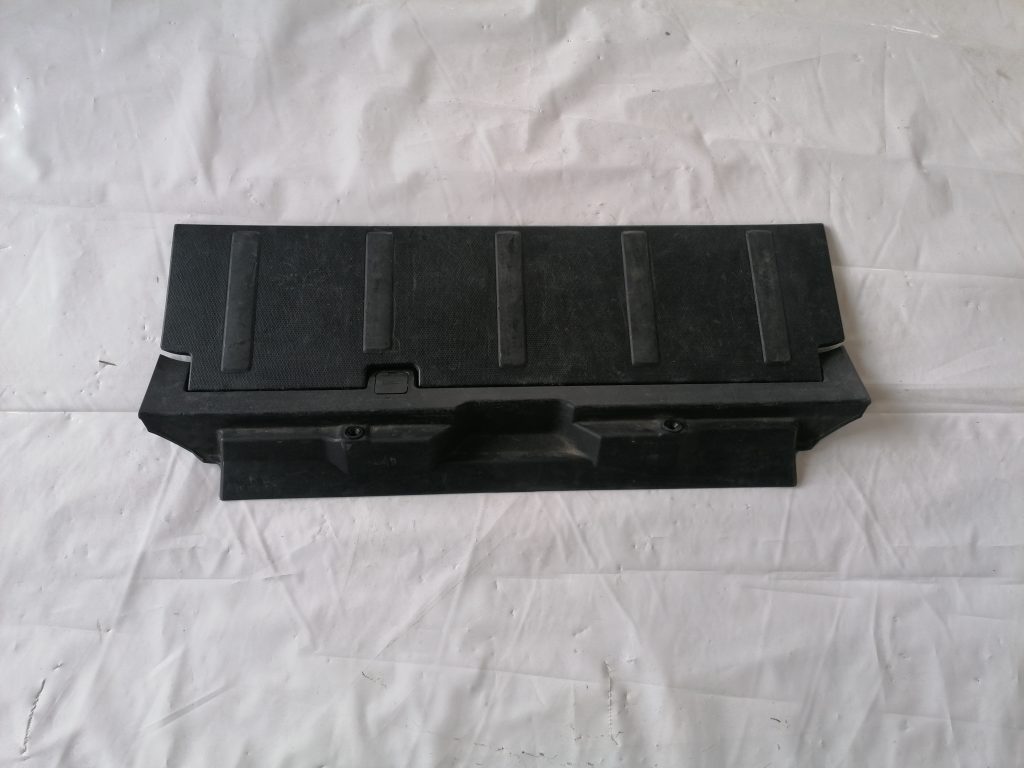 Bagāžnieka grīda priekš CITROEN C-CROSSER 2009 1 Bagāžnieka grīda priekš CITROEN C-CROSSER 2009