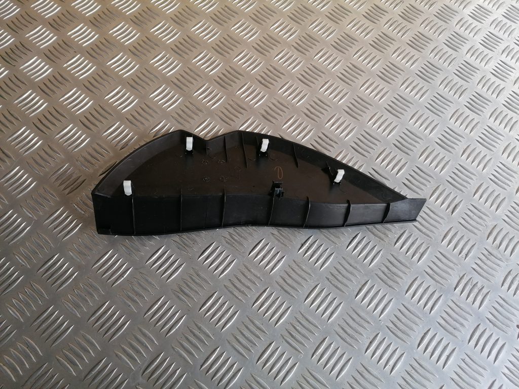 Mērinstrumentu paneļa sānu apdare priekš CITROEN C-CROSSER 2009 2 Mērinstrumentu paneļa sānu apdare priekš CITROEN C-CROSSER 2009