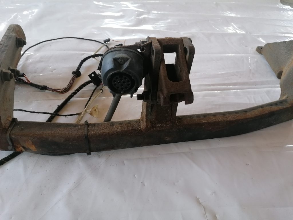 Sakabes ierīce (farkops) priekš CITROEN C-CROSSER 2009 6 Sakabes ierīce (farkops) priekš CITROEN C-CROSSER 2009