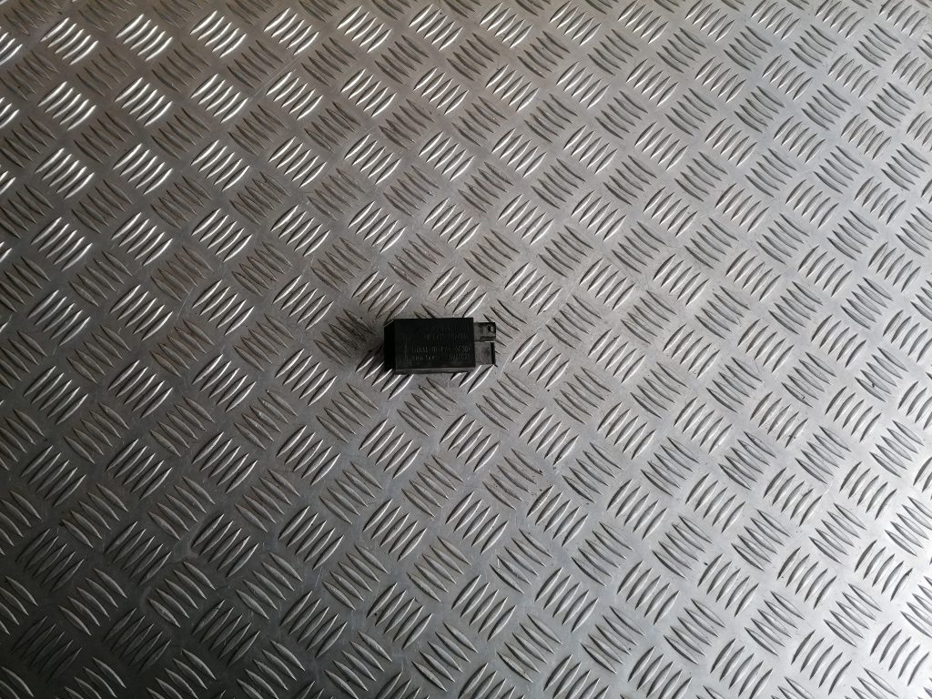 Temperatūras devejs priekš BMW 320D E46 2004 TOURING 1 Temperatūras devejs priekš BMW 320D E46 2004 TOURING