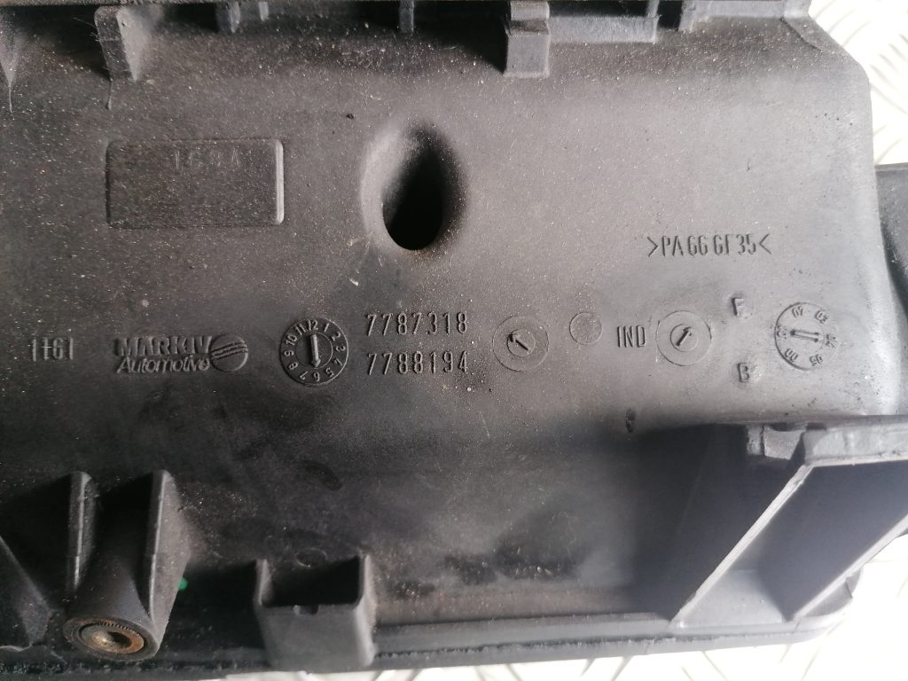 Ieplūdes kolektors priekš BMW 320D E46 2004 TOURING 4 Ieplūdes kolektors priekš BMW 320D E46 2004 TOURING