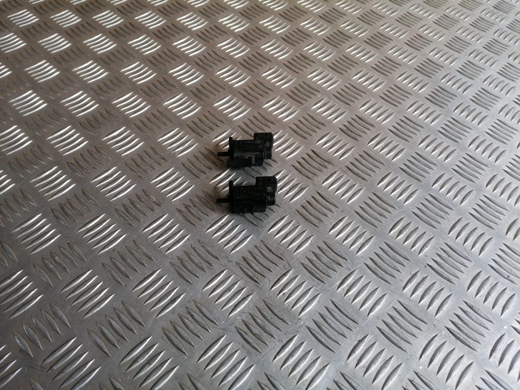 Solenoīda vakuuma vārsts priekš BMW 320D E46 2004 TOURING 1 Solenoīda vakuuma vārsts priekš BMW 320D E46 2004 TOURING