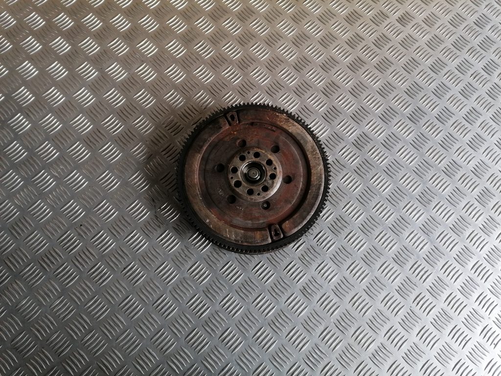 Sajūga komplekts priekš BMW 320D E46 2004 TOURING