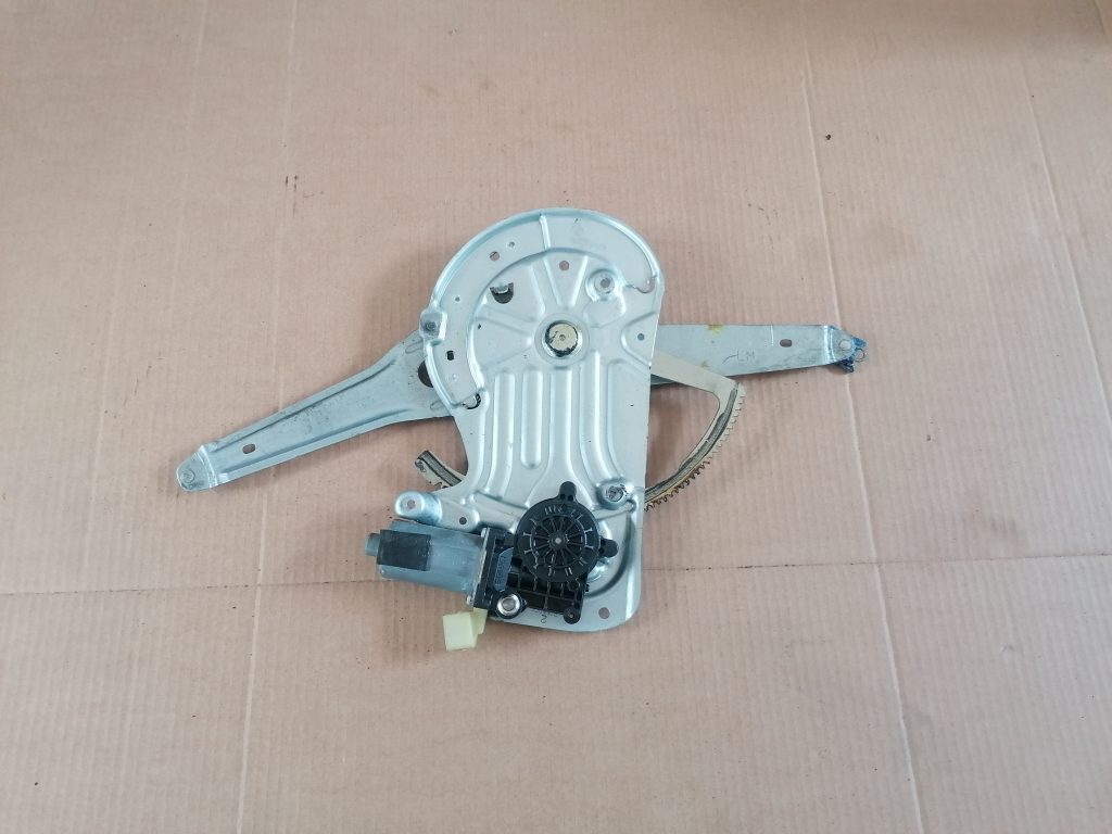 Stikla pacelšanas mehānisms priekšējais kreisais priekš VOLVO XC70 2007 1 Stikla pacelšanas mehānisms priekšējais kreisais priekš VOLVO XC70 2007