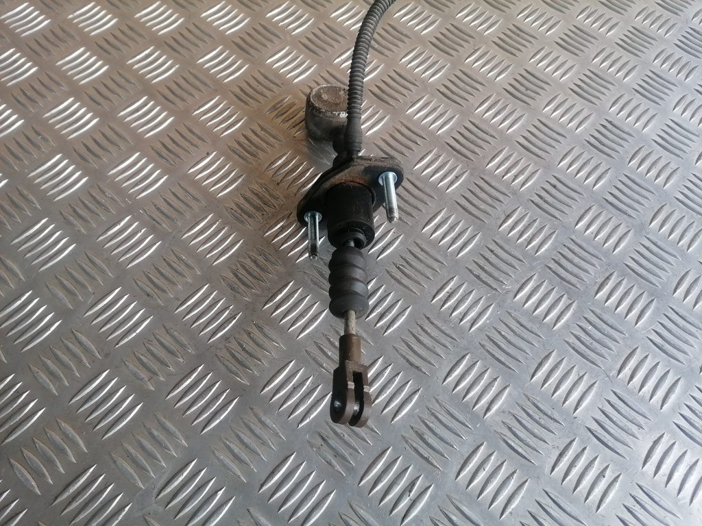 Sajūga galvenais cilindrs priekš OPEL ASTRA H 2005