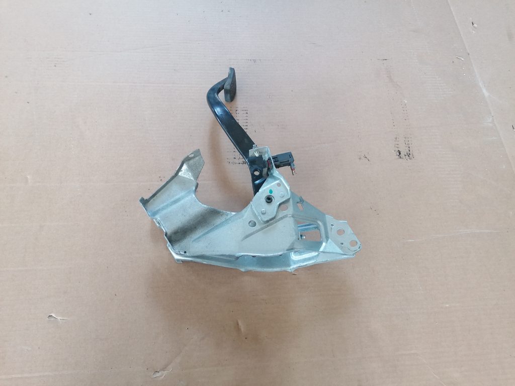 Bremžu pedālis priekš OPEL ASTRA H 2005