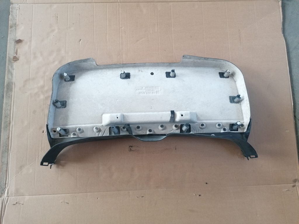 Bagāžnieka vāka liela apdare priekš OPEL ASTRA H 2005