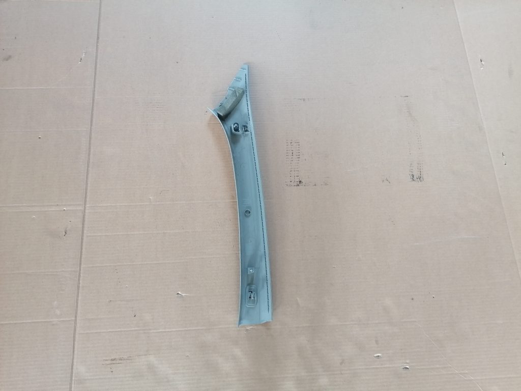 Priekšējas salona statnes apdare priekš OPEL ASTRA H 2005 2 Priekšējas salona statnes apdare priekš OPEL ASTRA H 2005