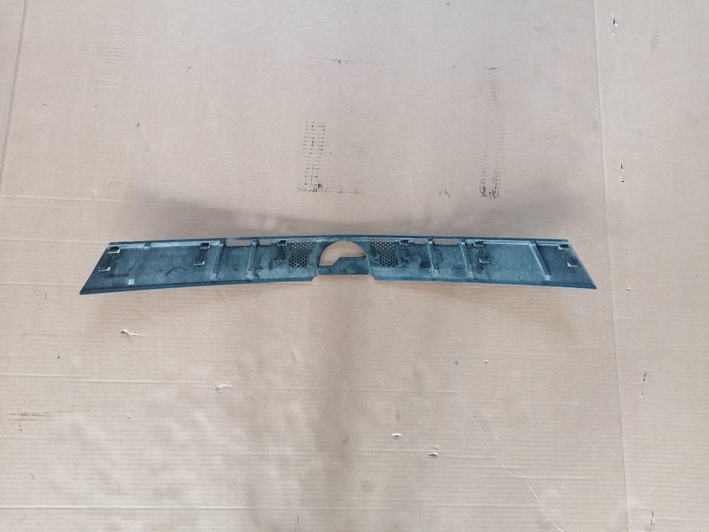 Restes uzlika priekš OPEL ASTRA H 2005 2 Restes uzlika priekš OPEL ASTRA H 2005