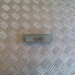 Priekšējo sēdvietu apgaismojums priekš OPEL ZAFIRA 2004