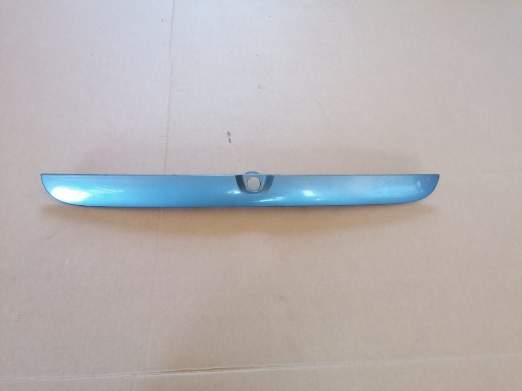 Numura zīmes gaismas uzlika komplektā priekš OPEL ZAFIRA 2004