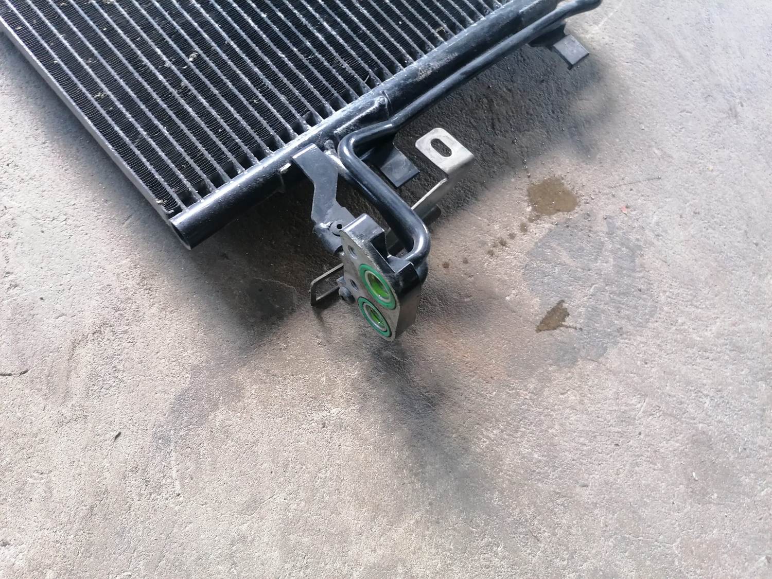 Dzesēšanas radiators priekš VOLVO C30 2008 SILVER