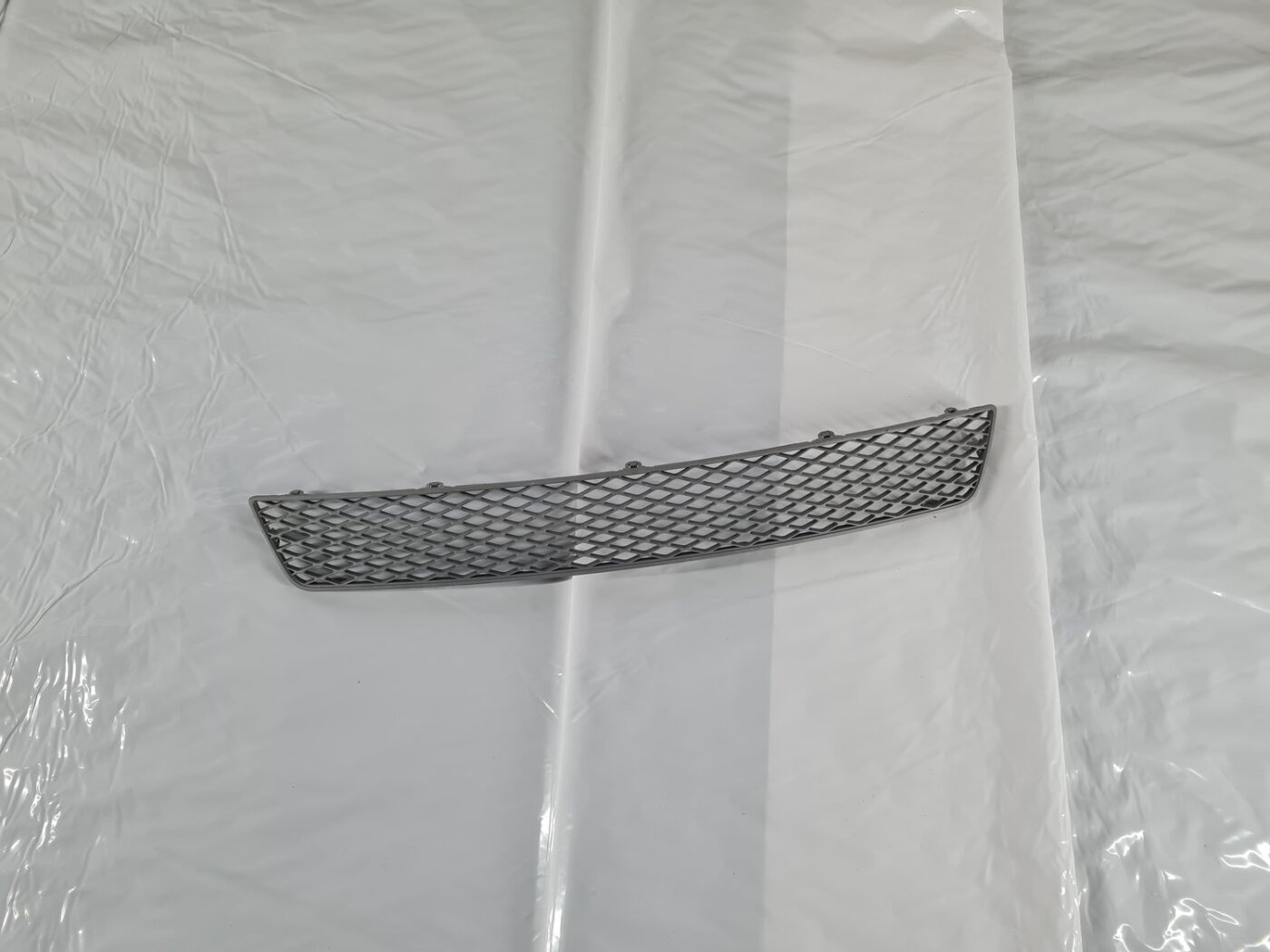 Bufera reste priekš FORD MONDEO 2007 1 Bufera reste priekš FORD MONDEO 2007