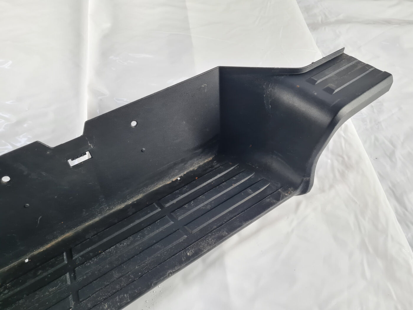 Aizmugurēja bufera uzlika priekš Toyota Hilux 2016- 521590K300 12 Aizmugurēja bufera uzlika priekš Toyota Hilux 2016- 521590K300