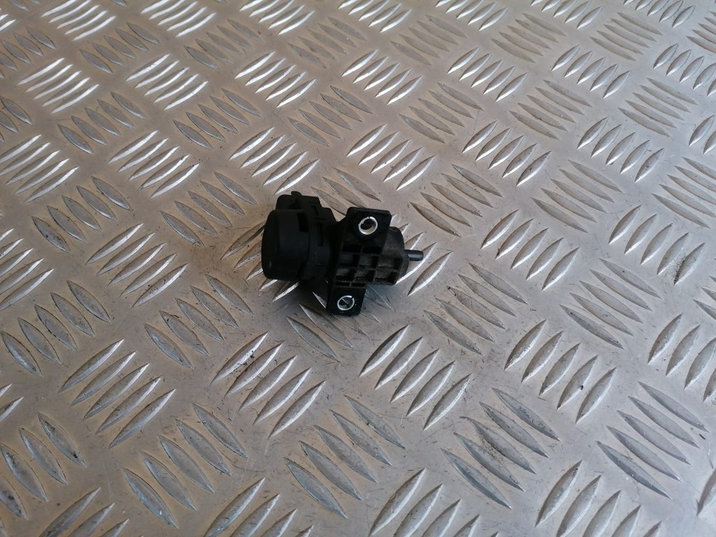 Solenoīda vakuuma vārsts priekš CITROEN C-CROSSER 2009