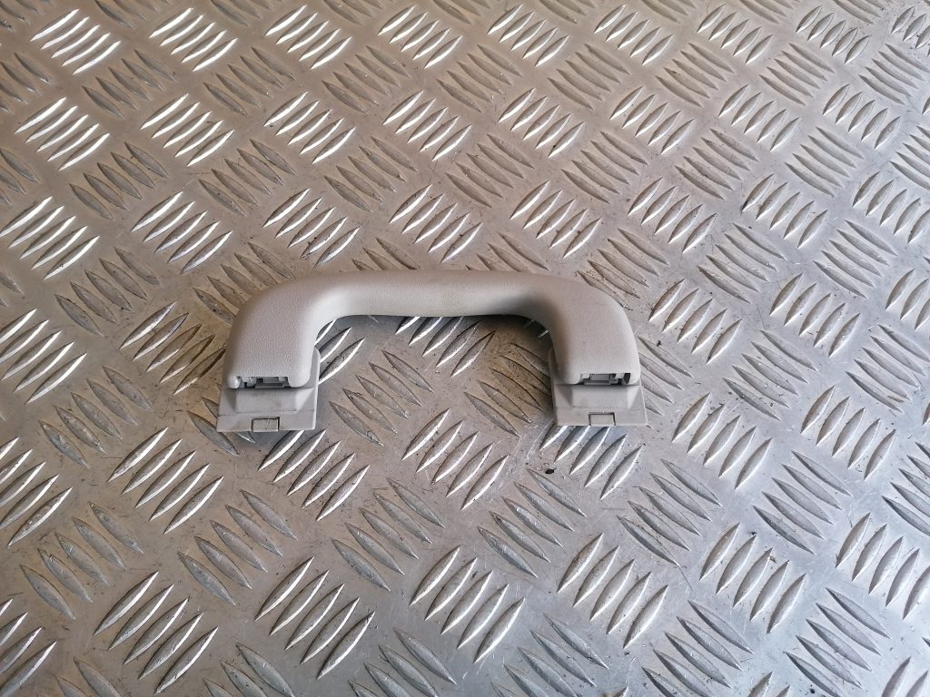 Salona rokturis griestos priekš OPEL ZAFIRA 2004 1 Salona rokturis griestos priekš OPEL ZAFIRA 2004