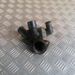 Termostata korpuss priekš VW GOLF VARIANT 2012