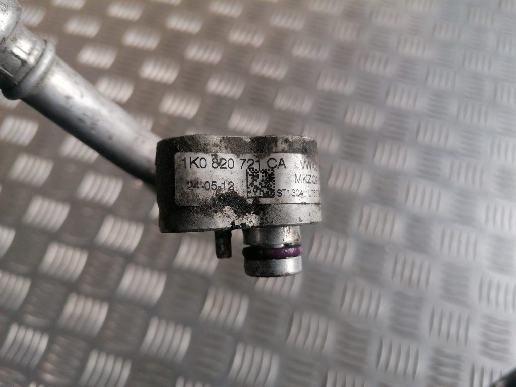 Gaisa kondicioniera caurule priekš VW GOLF VARIANT 2012 2 Gaisa kondicioniera caurule priekš VW GOLF VARIANT 2012