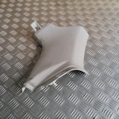 Bagažnieka nodalījuma statnes apdare priekš VW GOLF VARIANT 2012