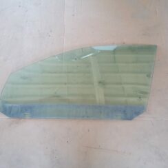 Priekšējo kreiso durvju stikls priekš VW GOLF VARIANT 2012