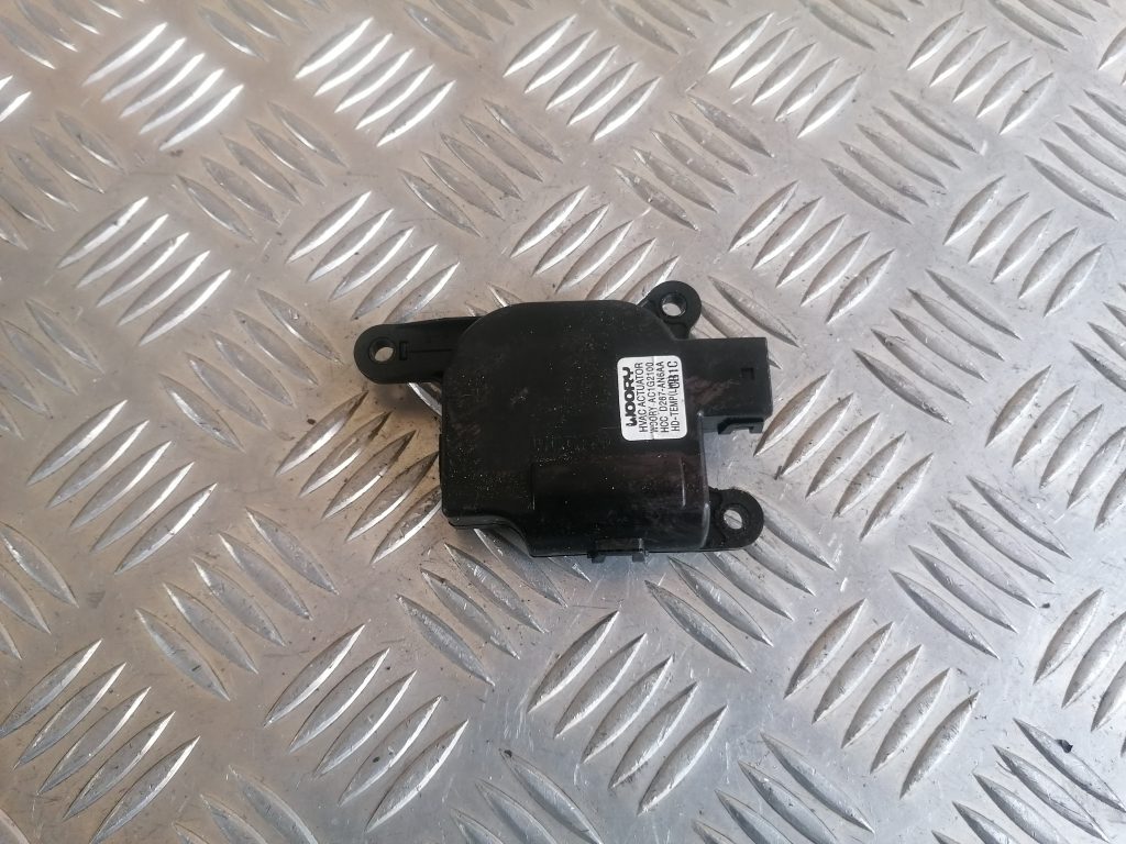 Apsildes sistēmas aktuators priekš KIA CEED 2007