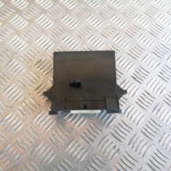 Komforta vadības bloks priekš SUBARU LEGACY 2009