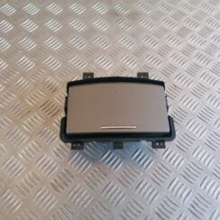 Krūzes turētājs priekš SUBARU LEGACY 2009