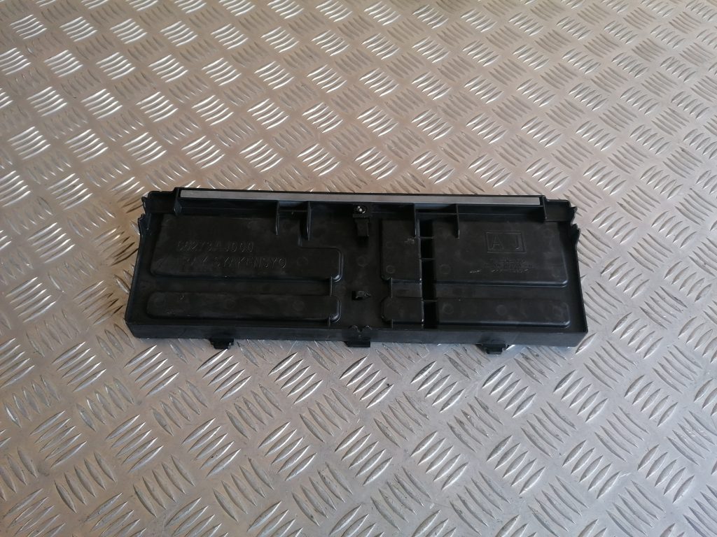 Mērinstrumentu paneļa iekšējā plastmasa priekš SUBARU LEGACY 2009 2 Mērinstrumentu paneļa iekšējā plastmasa priekš SUBARU LEGACY 2009