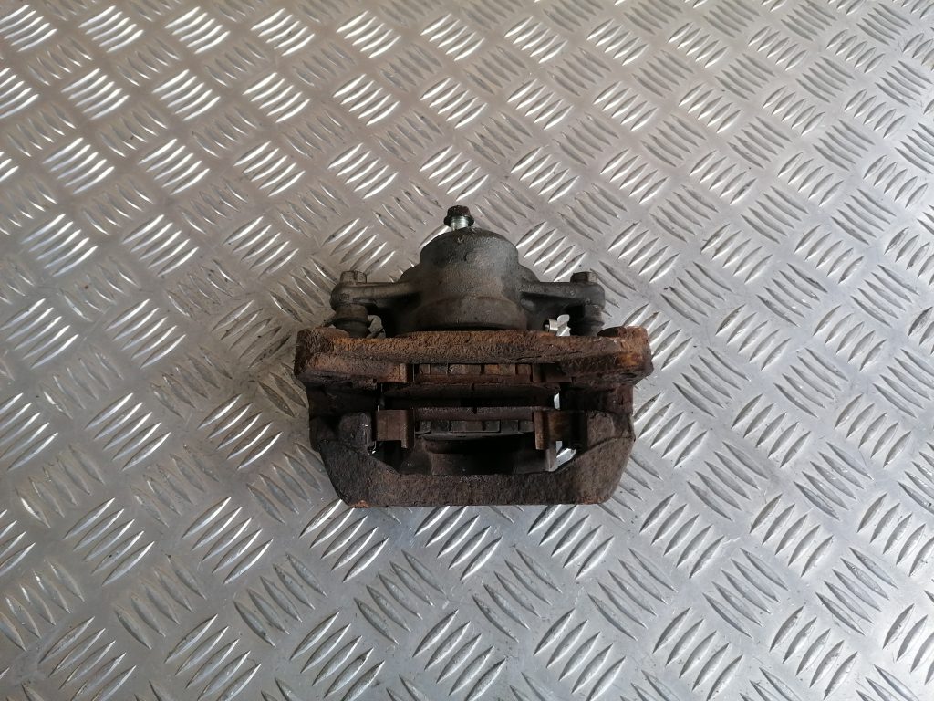 Aizmugurējais labais suports priekš SUBARU LEGACY 2009 2 Aizmugurējais labais suports priekš SUBARU LEGACY 2009