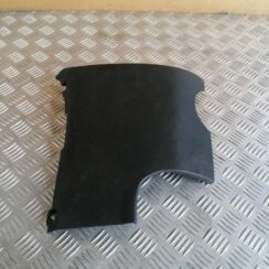 Mērinstrumentu paneļa apakšēja apdare priekš VW GOLF IV 1999