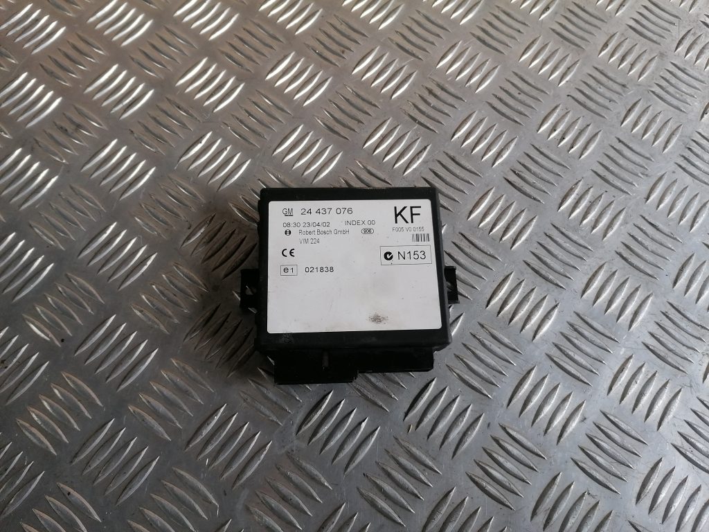 Komforta vadības bloks priekš OPEL ASTRA 2002 1 Komforta vadības bloks priekš OPEL ASTRA 2002