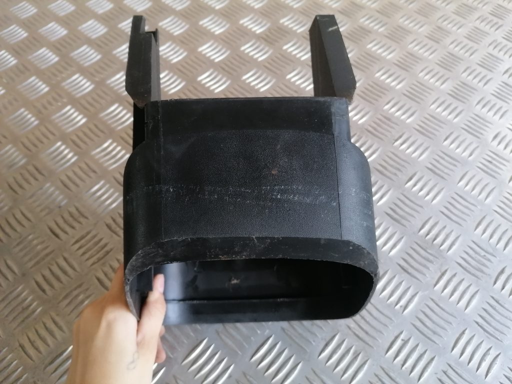 Stūres statnes putekļu aizsargs (salonā) priekš OPEL ASTRA 2002 3 Stūres statnes putekļu aizsargs (salonā) priekš OPEL ASTRA 2002