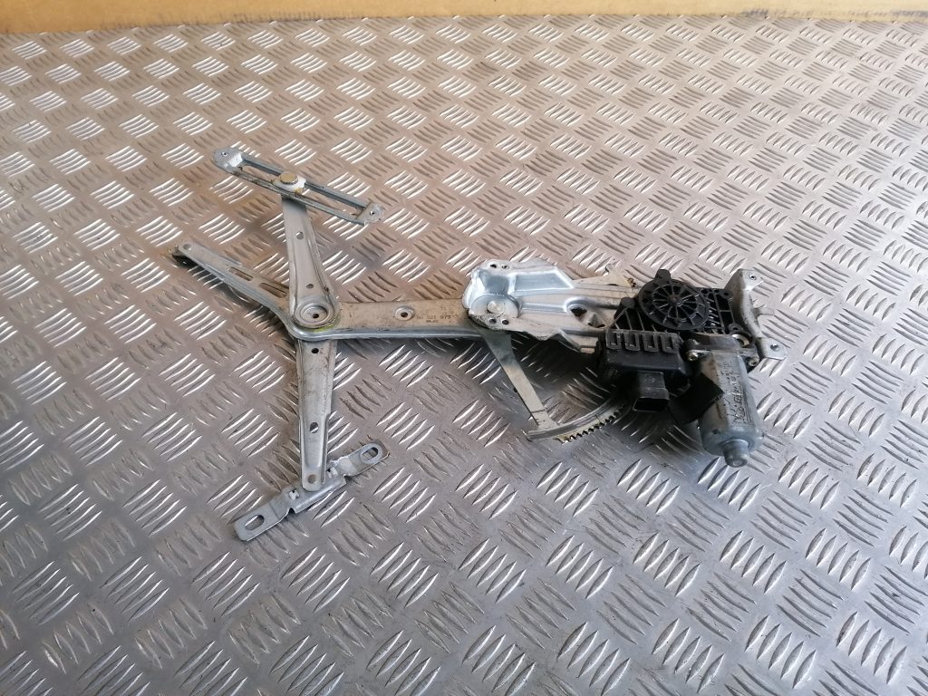 Stikla pacelšanas mehānisms priekšējais labais priekš OPEL ASTRA 2002