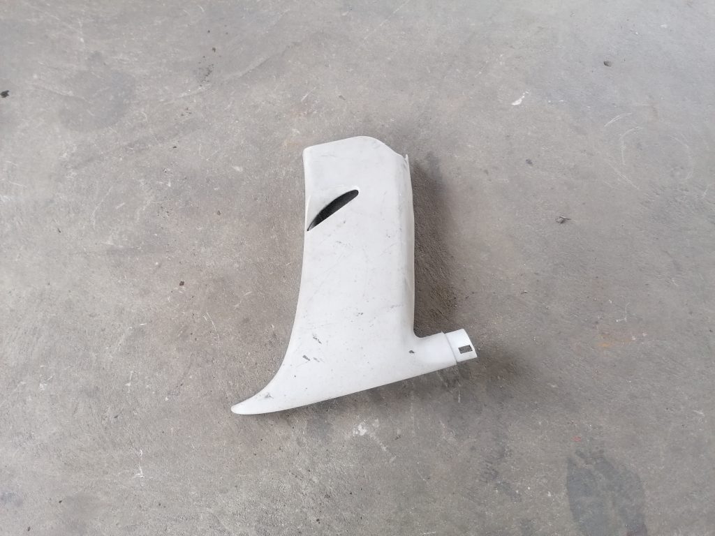 Vidējas salona statnes apdare priekš OPEL ASTRA 2002