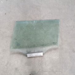 Aizmugurējo kreiso durvju stikls priekš OPEL ASTRA 2002