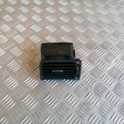 Mērinstrumentu paneļa gaisa vads, pa labi priekš TOYOTA AVENSIS 2007