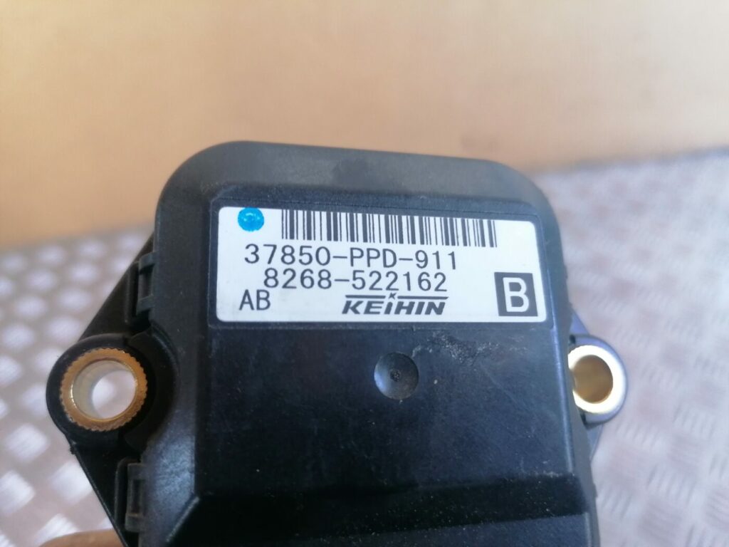 Droseļvārsta vadības bloks priekš HONDA ACCORD 2007 YR562P