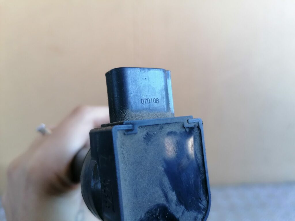 Augstsprieguma spole priekš HONDA ACCORD 2007 YR562P