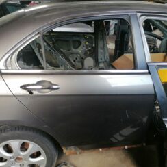 Aizmugurējās labās durvis priekš HONDA ACCORD 2007 YR562P