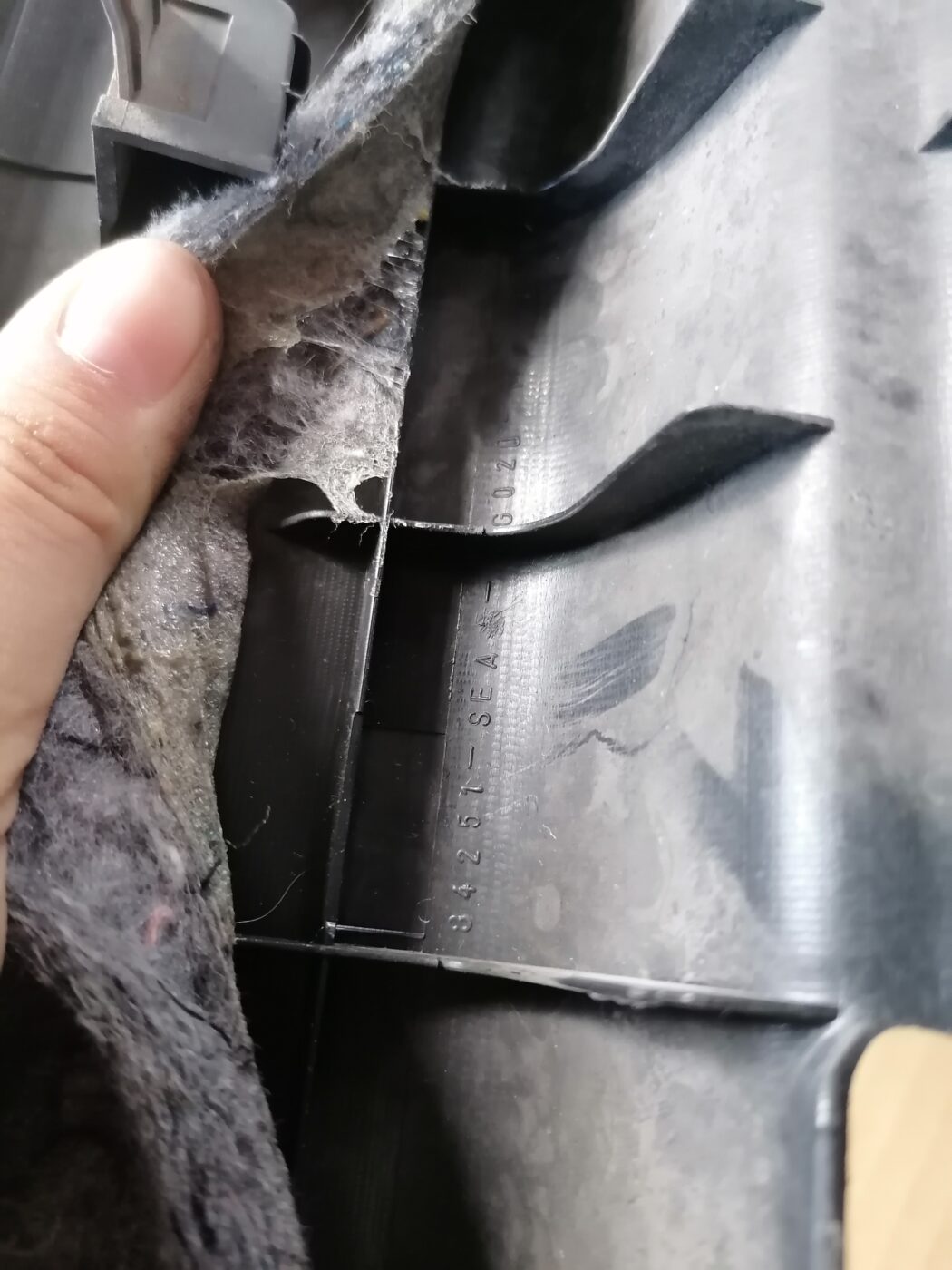 Sliekšņa priekšēja kreisa uzlika (salonā) priekš HONDA ACCORD 2007 YR562P