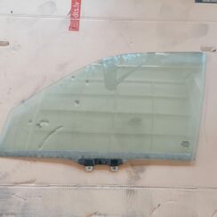 Priekšējo kreiso durvju stikls priekš HONDA CR-V 2006