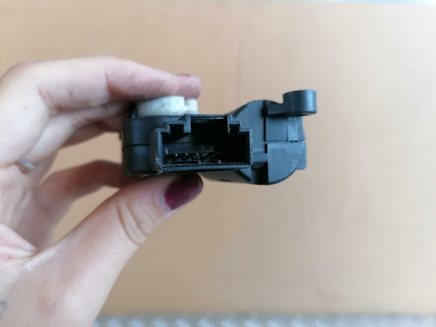 Apsildes sistēmas aktuators priekš AUDI A6 2008