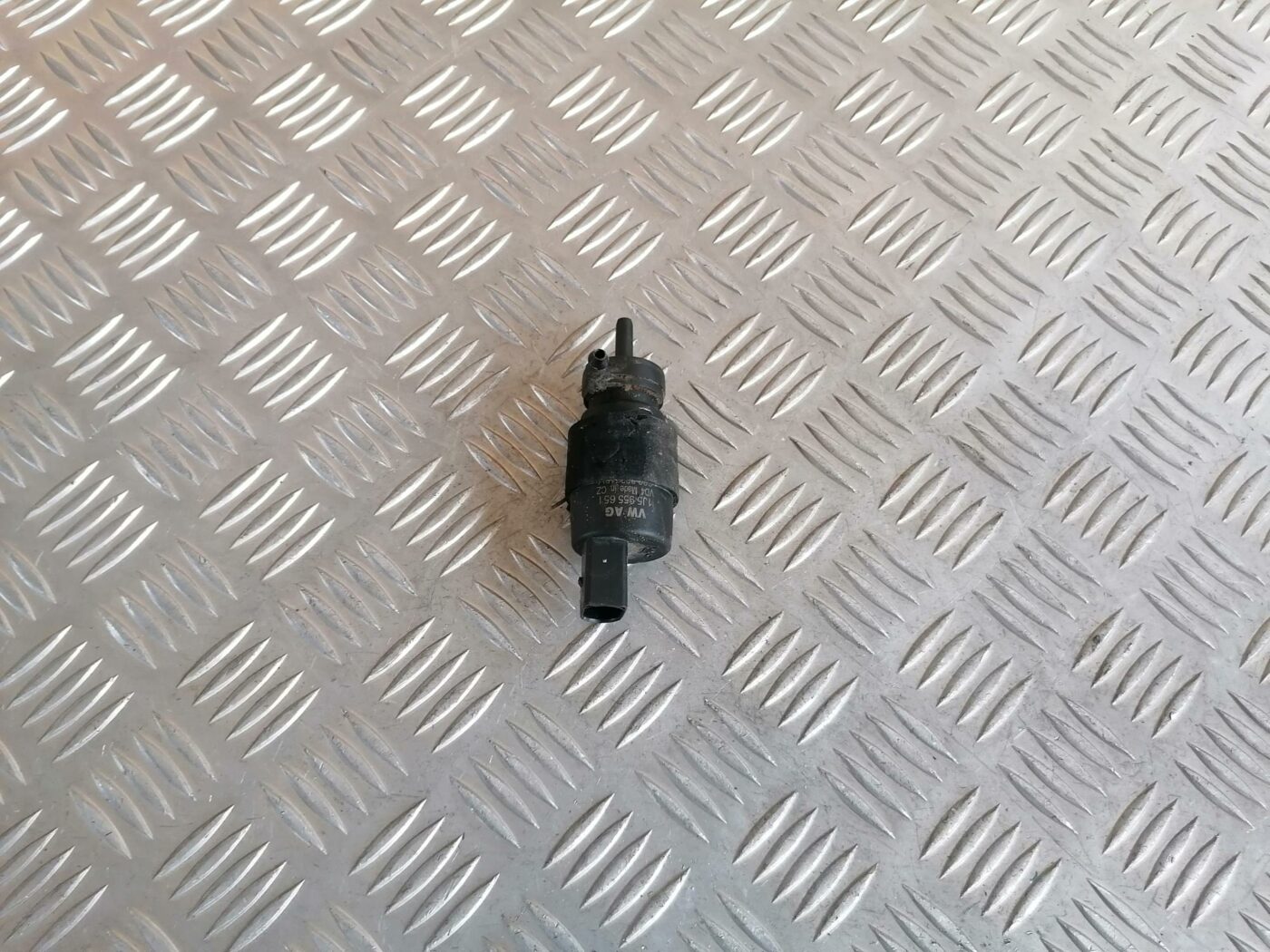 Mazgātāja šķidruma sūknis priekš AUDI A6 2008 1 Mazgātāja šķidruma sūknis priekš AUDI A6 2008